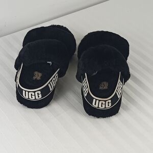 UGG Black Fluffy Slippers